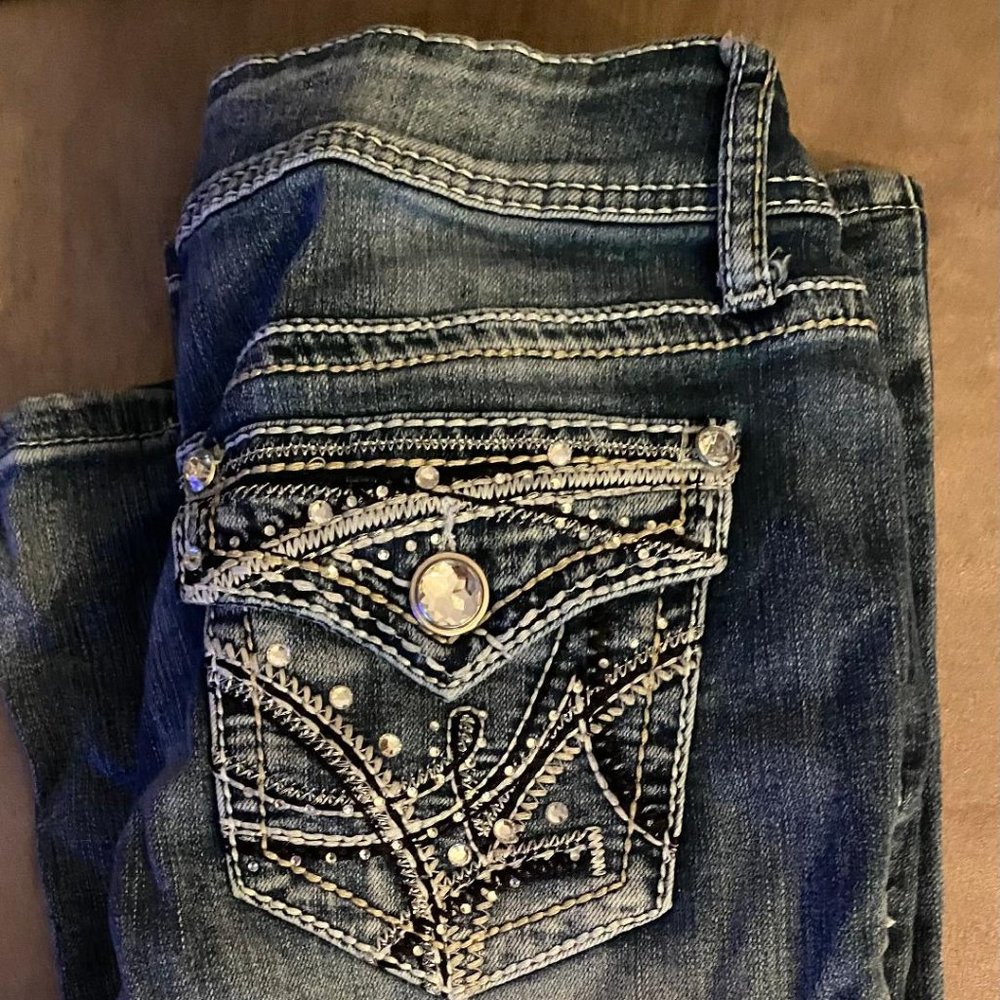 APT9 JEANS SIZE 4